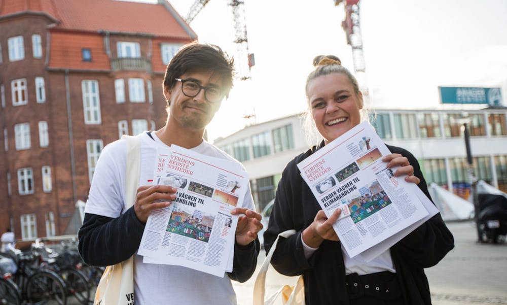 Næsten 2000 frivillige var spredt over hele Danmark for at dele klimanyheder og chokolade ud på en frisk septembermorgen. Foto: Astrid Maria Rasmussen