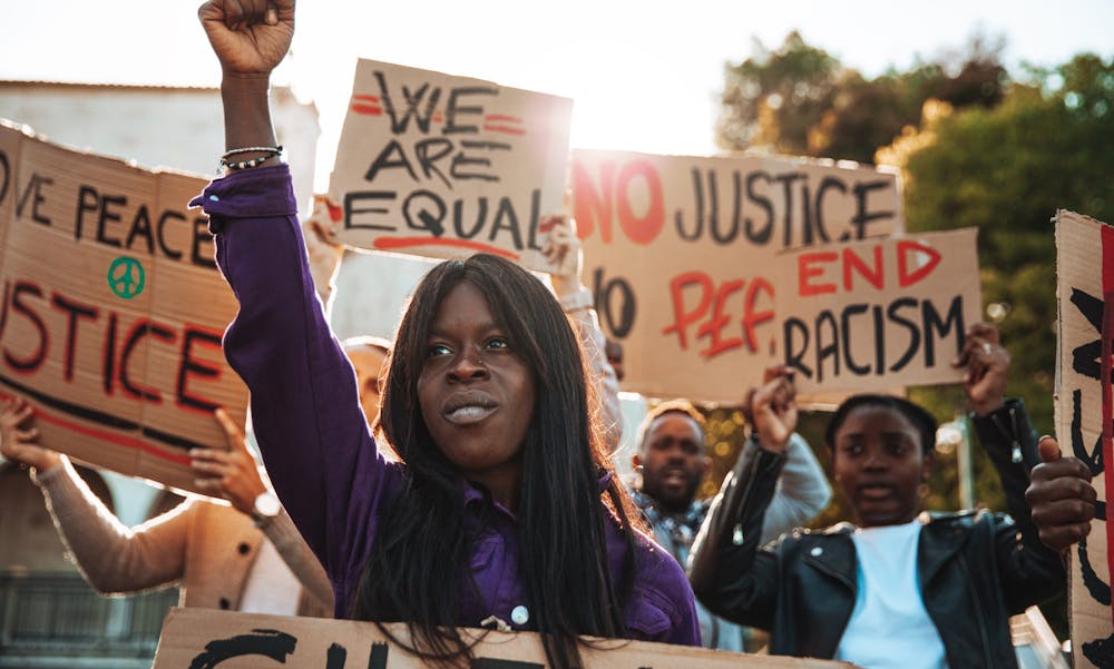 I dag er racisme stadig et udbredt problem i USA. Foto: LeoPatrizi